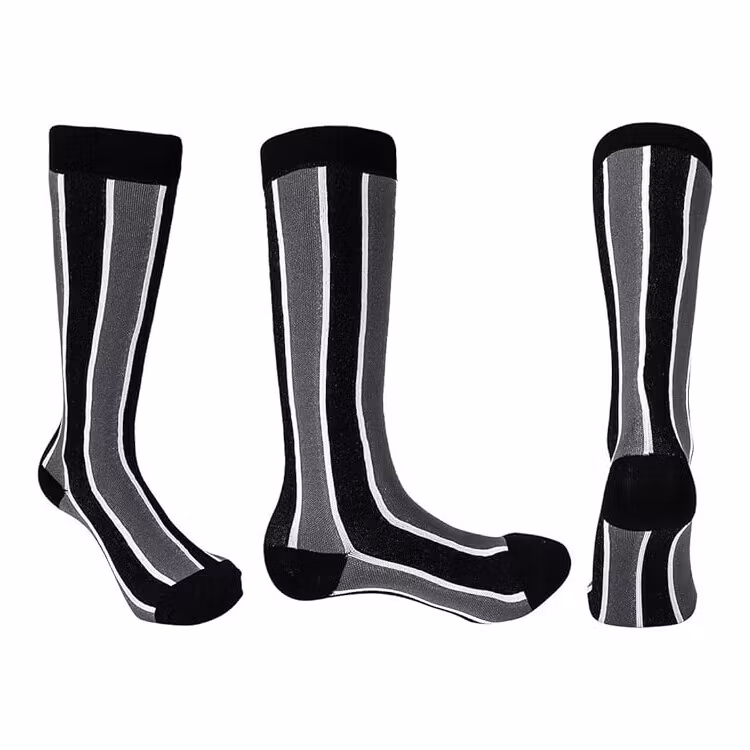 Stödstrumpa Black and grey stripes Nr 99