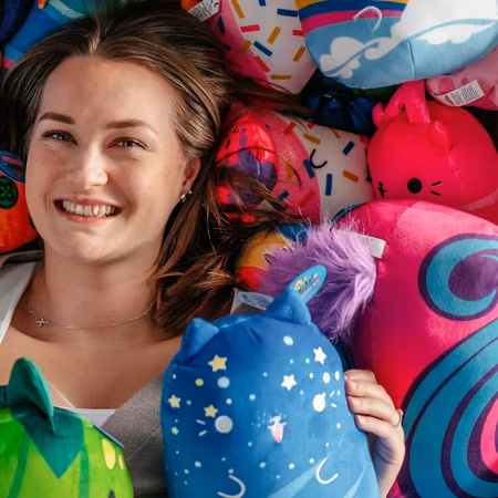 Cats vs Pickles-beanie stor Gumbo