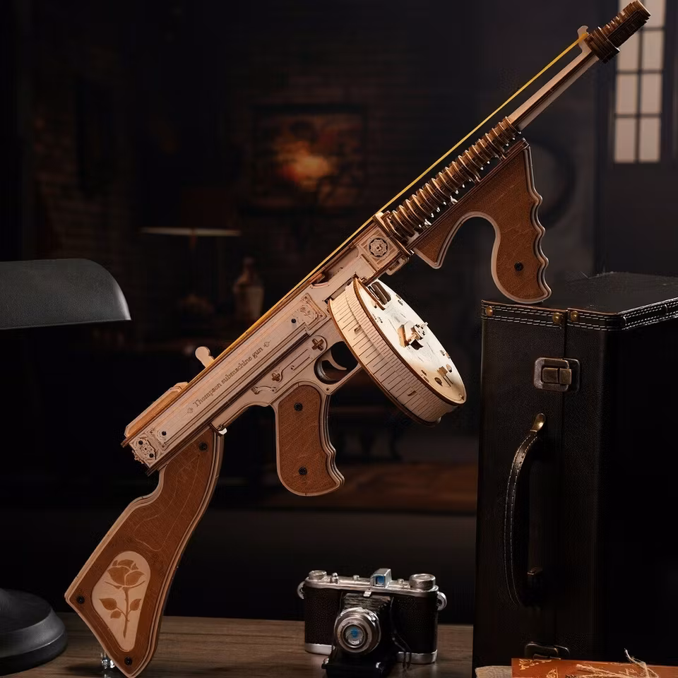 Thompson Submachine Gun LQB01 Robotime