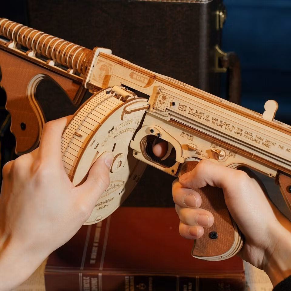 Thompson Submachine Gun LQB01 Robotime