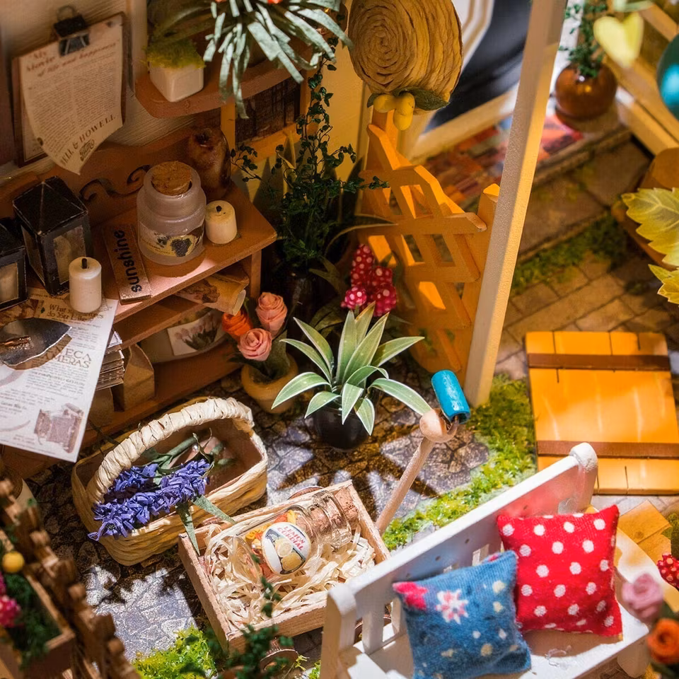 Miller?s Garden DG108