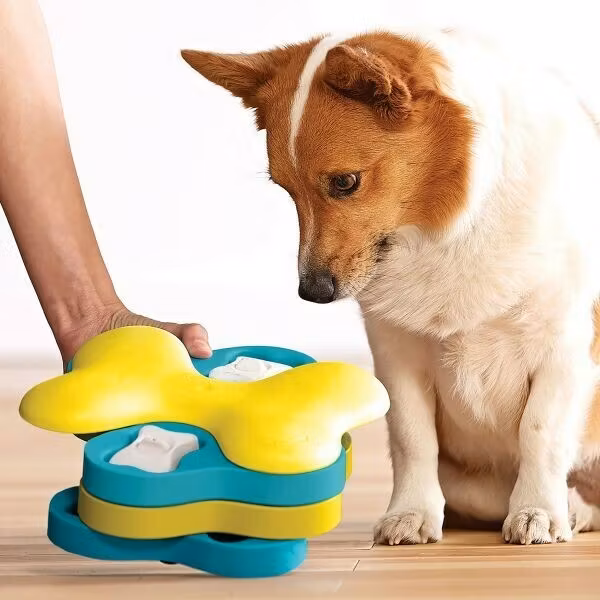 Nina Ottosson Aktiveringsleksak Tornado 2 Turkos 23,5cm