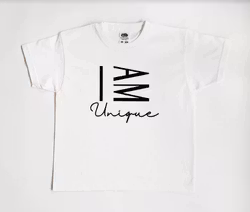 I AM Unique (vuxen)