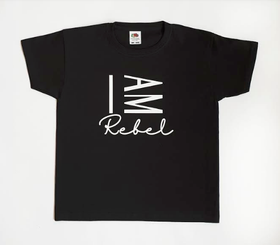 I AM Rebel (vuxen)