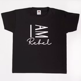 I AM Rebel (vuxen)