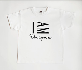 I AM Unique (vuxen)