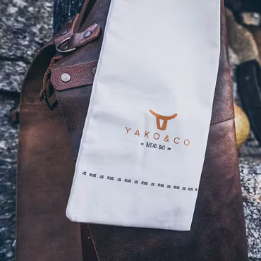 Camelfärgat läderförkläde i soft series för kock | Yako&Co