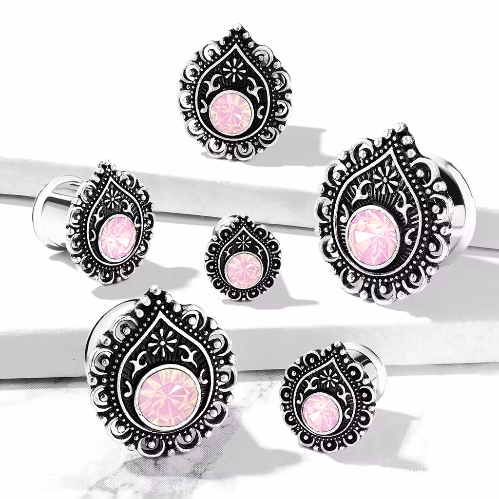 Plugg med droppformad tribalfront och rosa crystal