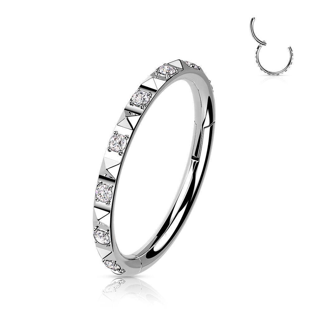 Segmentring i titanium 1.2mm med pyramidslipad ytterkant och CZ