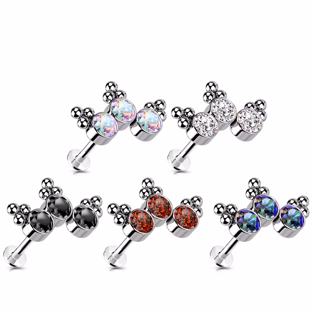 Threadless labret i titanium 1.2mm - Topp med 3st CZ och kluster