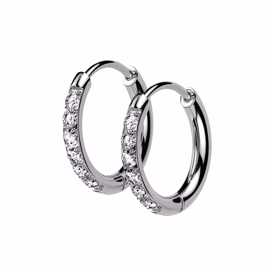 Örhänge / Hoop huggie i kirurgiskt stål med cubic zirconia (par)