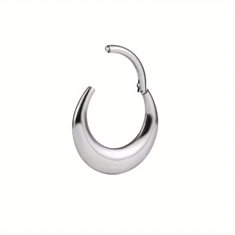 Clicker ring i titanium 1.2mm måne / bred design