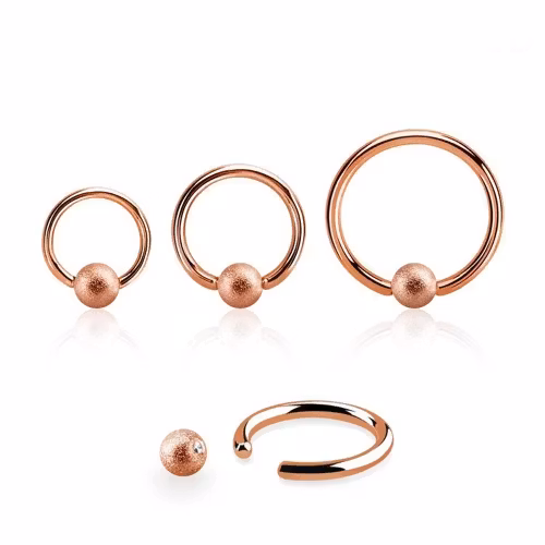 PVD-Pläterad BCR 1.6mm med 5mm frostad kula roséguld