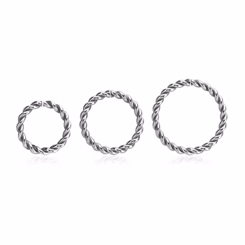 Sömlös ring twistad design 1.0mm