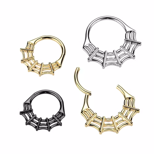 Titanium ring med gångjärn - Spindelnät