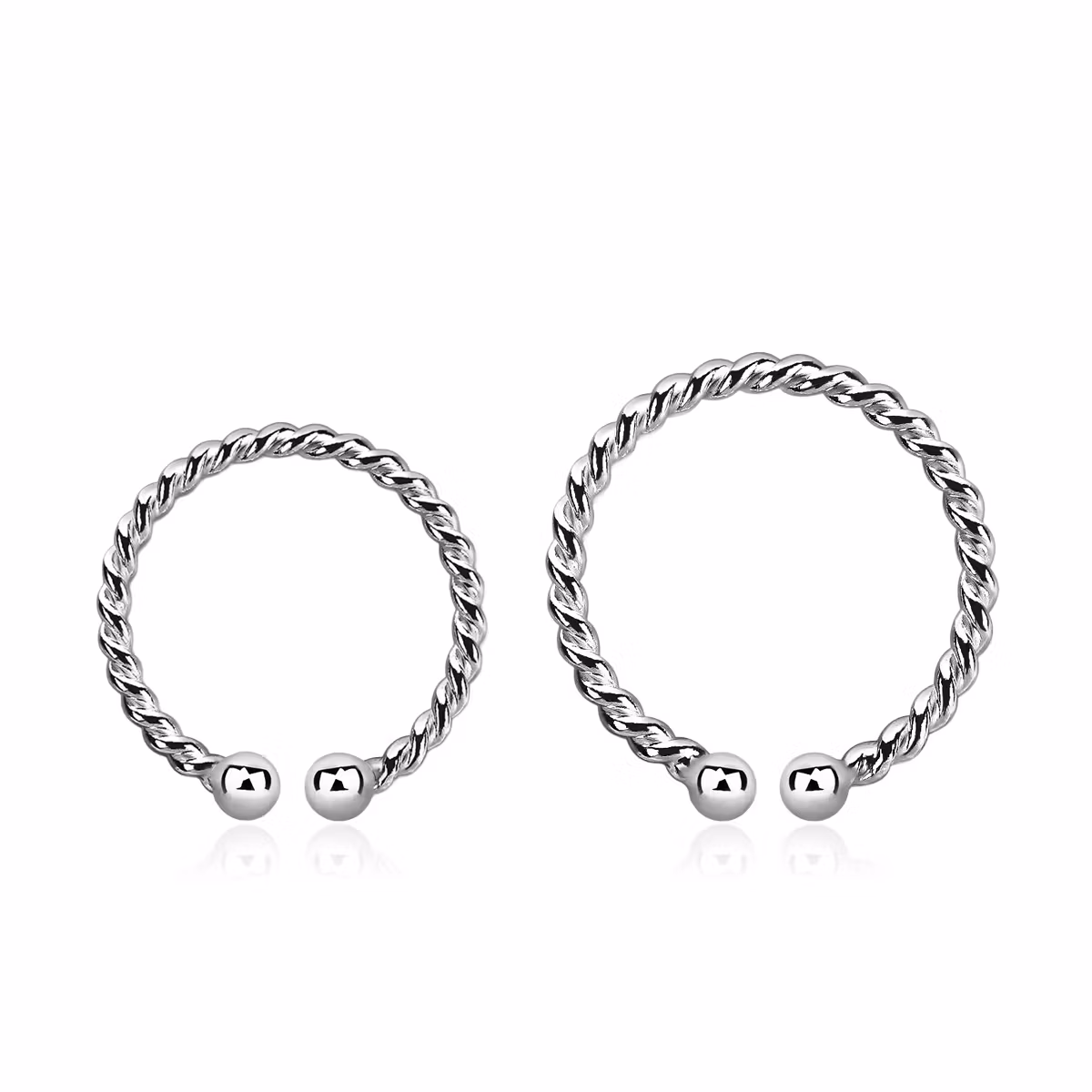 Twistad ring i 925 Silver - fake "clip on"
