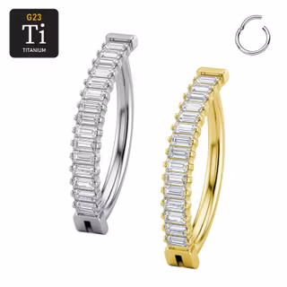 Titanium navelsmycke med rad av baguetteslipade cubic zirconia - unik design