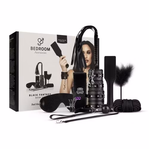 Bedroom Fantasies – Black Fantasy Komplett BDSM-set (11 delar)