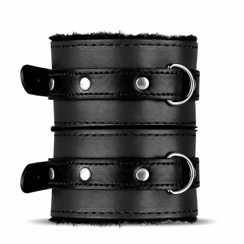 Bedroom Fantasies – Black Fantasy Komplett BDSM-set (11 delar)