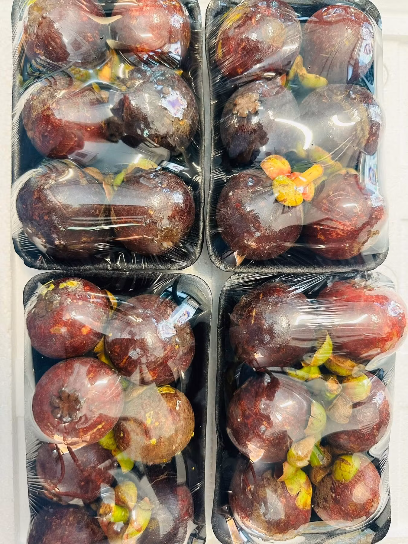 Mangosteen 159 per pack 500g Pls contact us before ordering 0767524399