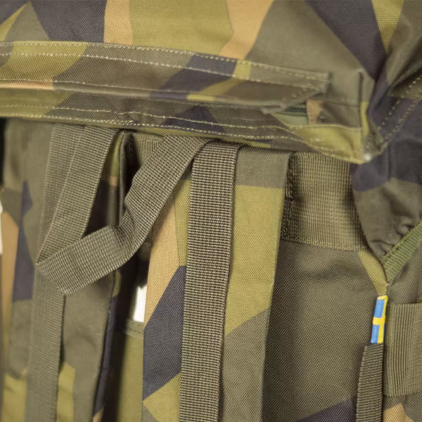 Stridssäck 2000 i M90 Camo