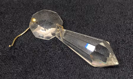 PRISMA & BUTTON, crystal, 20th century.