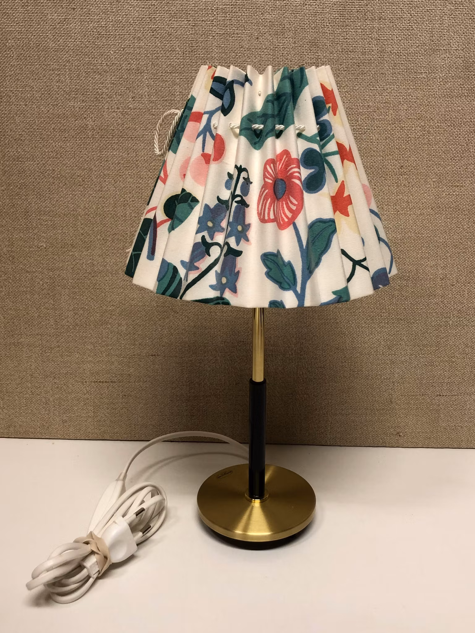 BORDSLAMPA, Konsthantverk, Lampskärm Svenskt Tenn.