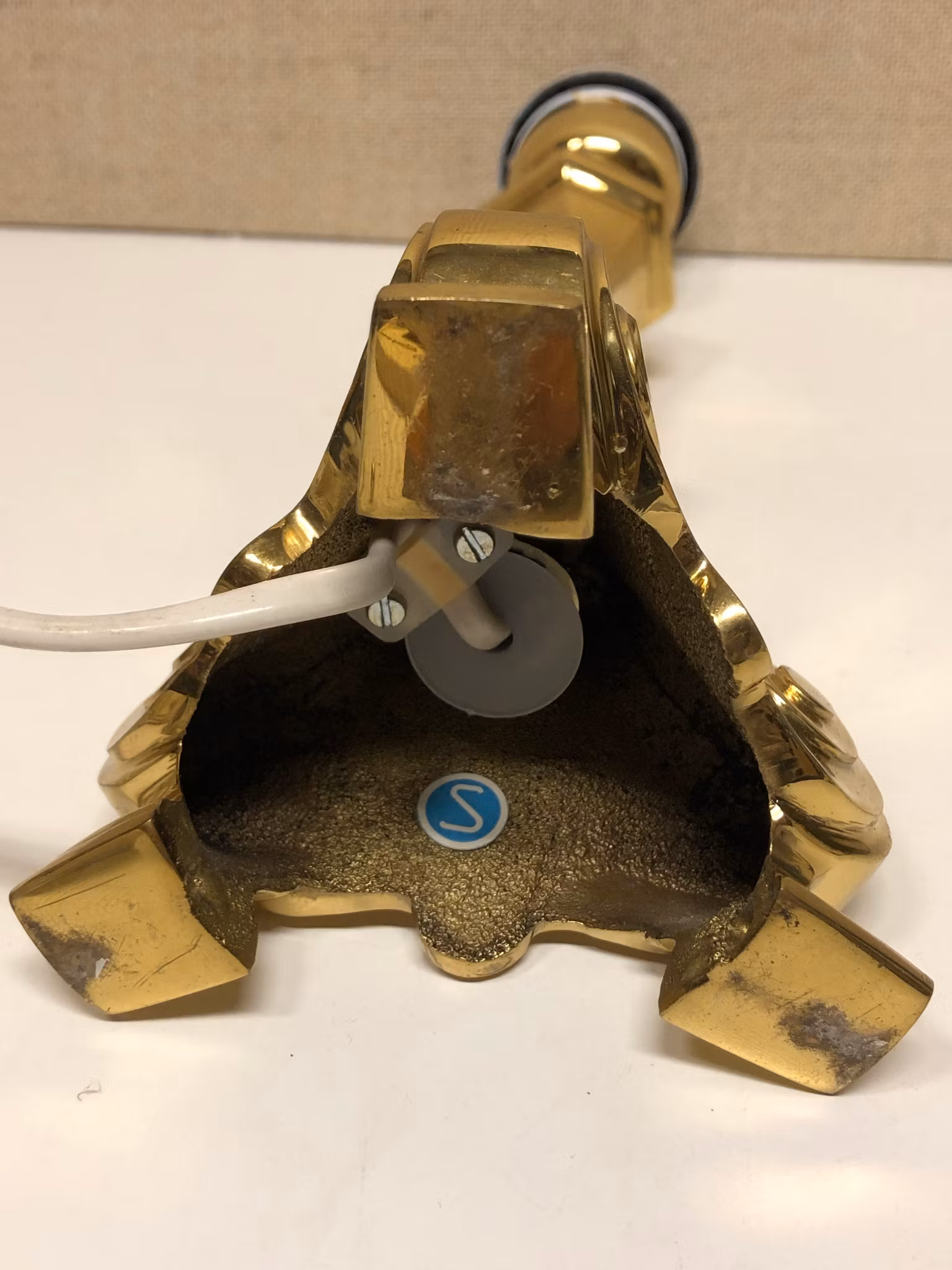 BORDSLAMPA, mässing, barockstil, 1900-talets andra hälft.