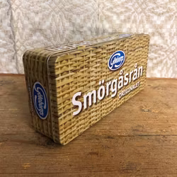 TIN CAN, sandwich rack, Gothenburg, 19th/20th century.