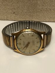 ARMBANDSUR, herr, Lagonda 17 rubins, 35 mm.