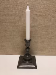 LJUSSTAKE, tenn, barockstil, 1900-tal.