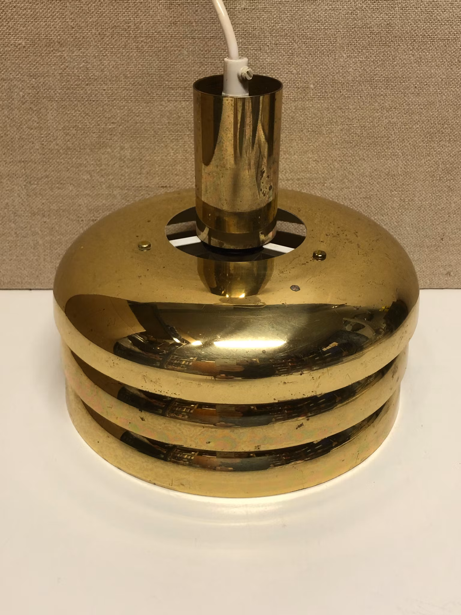 TAKLAMPA, mässing, Hans-Agne Jakobsson, modell T724, Markaryd.