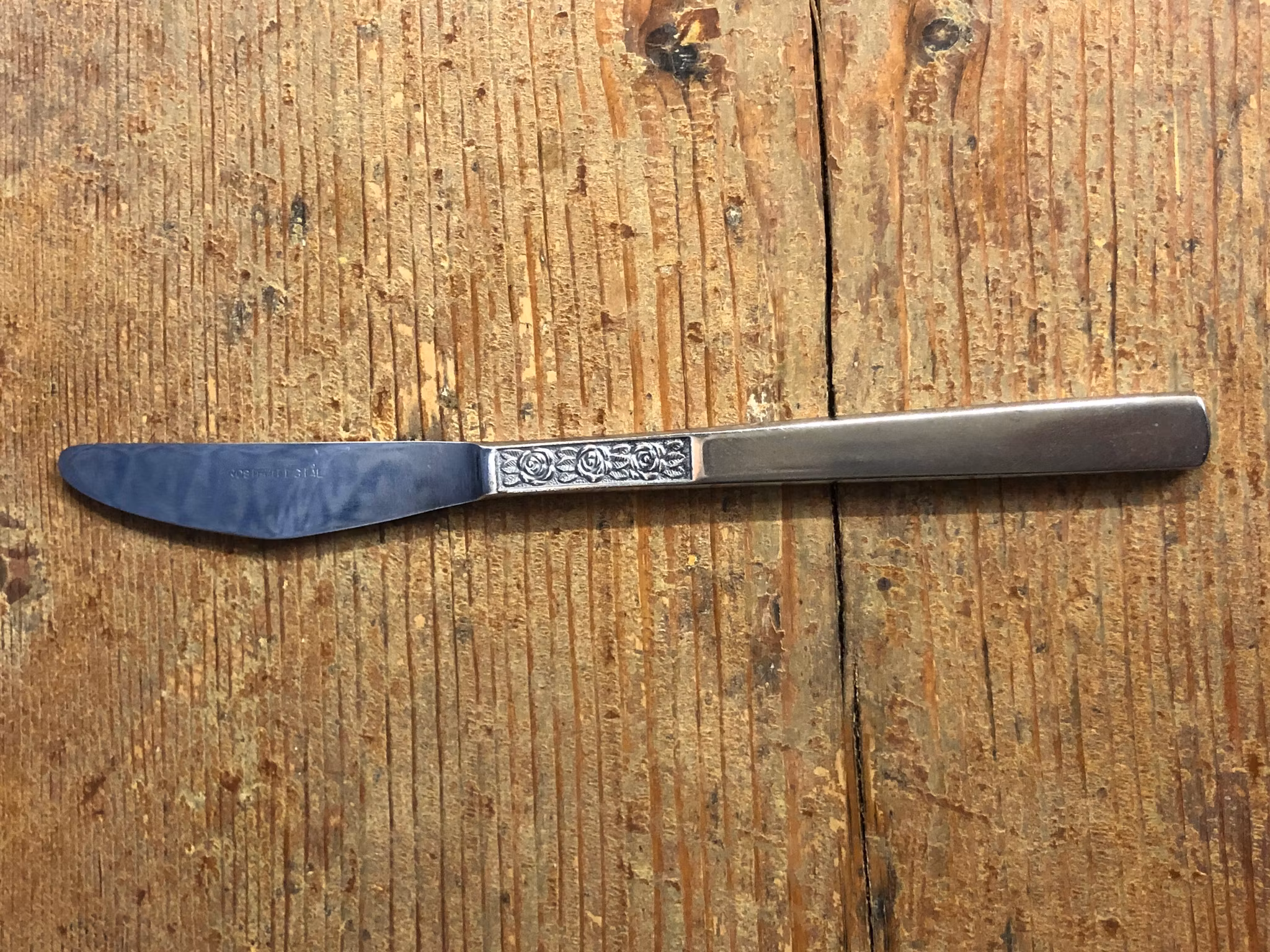 FOOD KNIFE, "Rosen" Åhléns, 1960s/70s.