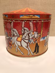 PLÅTBURK, cirkus, design Poul Friis.