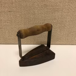 IRON, metal "children's model", early 20th century.