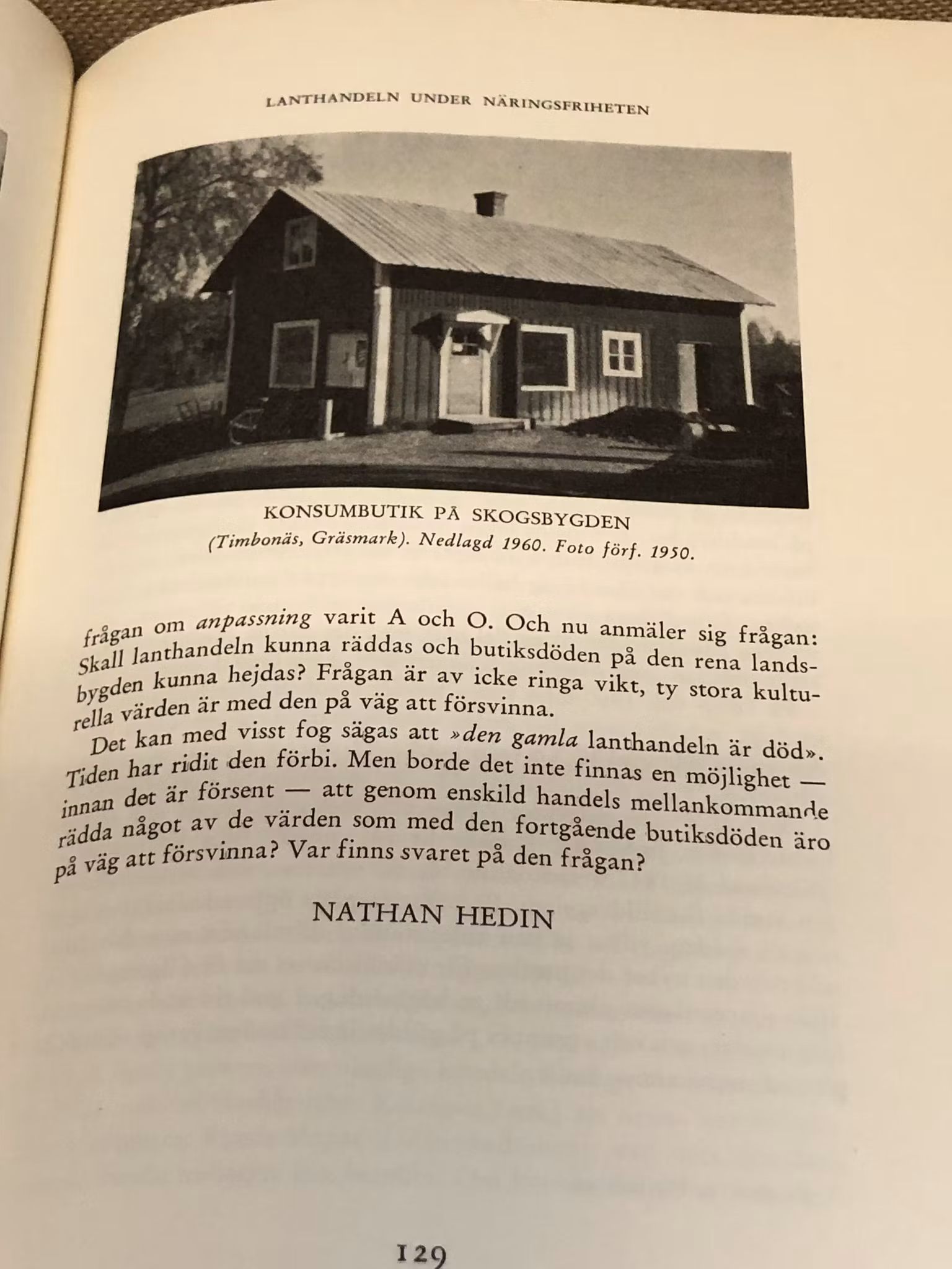 BOK, Bilder ur lanthandelns historia.