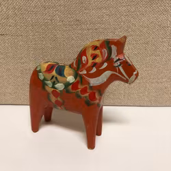 DALAHÄST, bemålat trä, 1900-talets andra hälft.