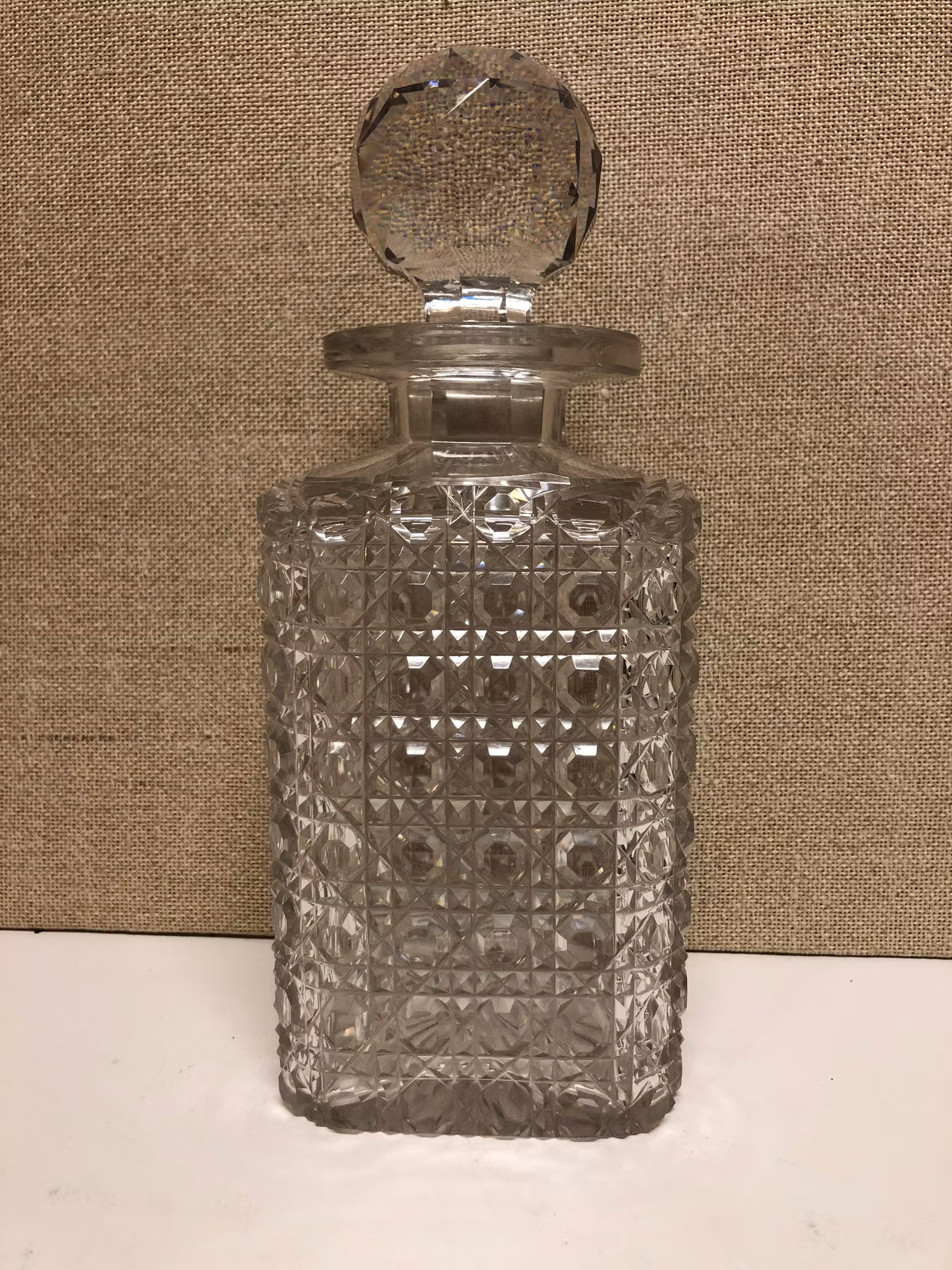 DECATURAL, crystal, 20th century.