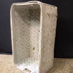 TVÄTTKORG, träspån, 1900-talets början.