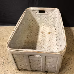 TVÄTTKORG, träspån, 1900-talets början.