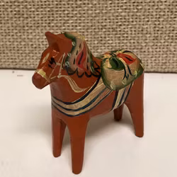 DALAHÄST, bemålat trä, miniatyr, 1940/50-tal.