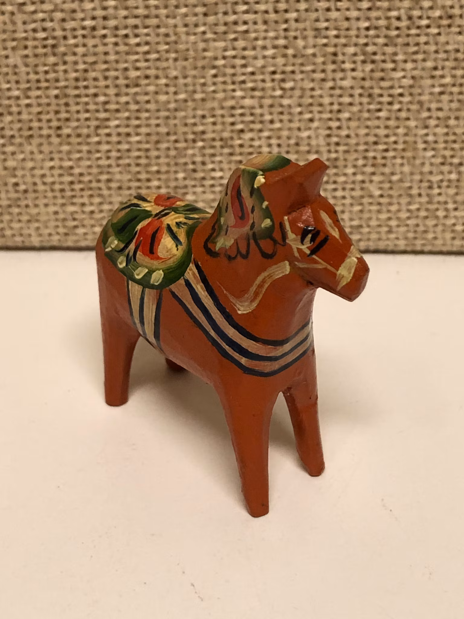 DALAHÄST, bemålat trä, miniatyr, 1940/50-tal.
