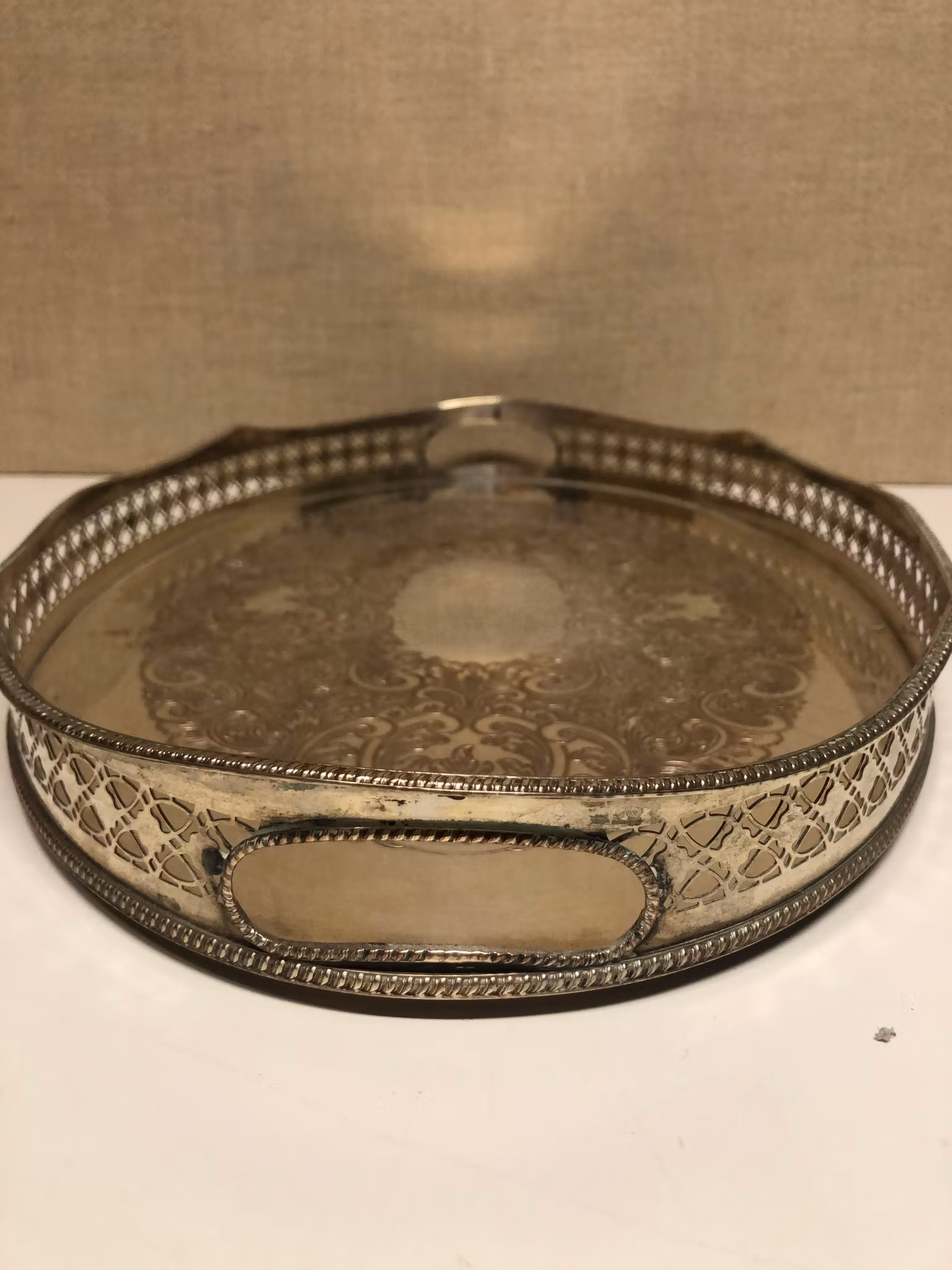 BRICKA, silver på koppar, 1900-talets andra hälft.