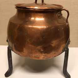 KOPPARGRYTA, tre ben, J.A. Olsson, 1800-tal.