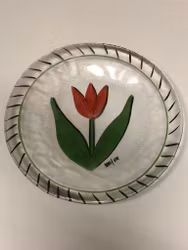 ASSIETT, glas, "Tulipa" Ulrika Hydman Vallien.