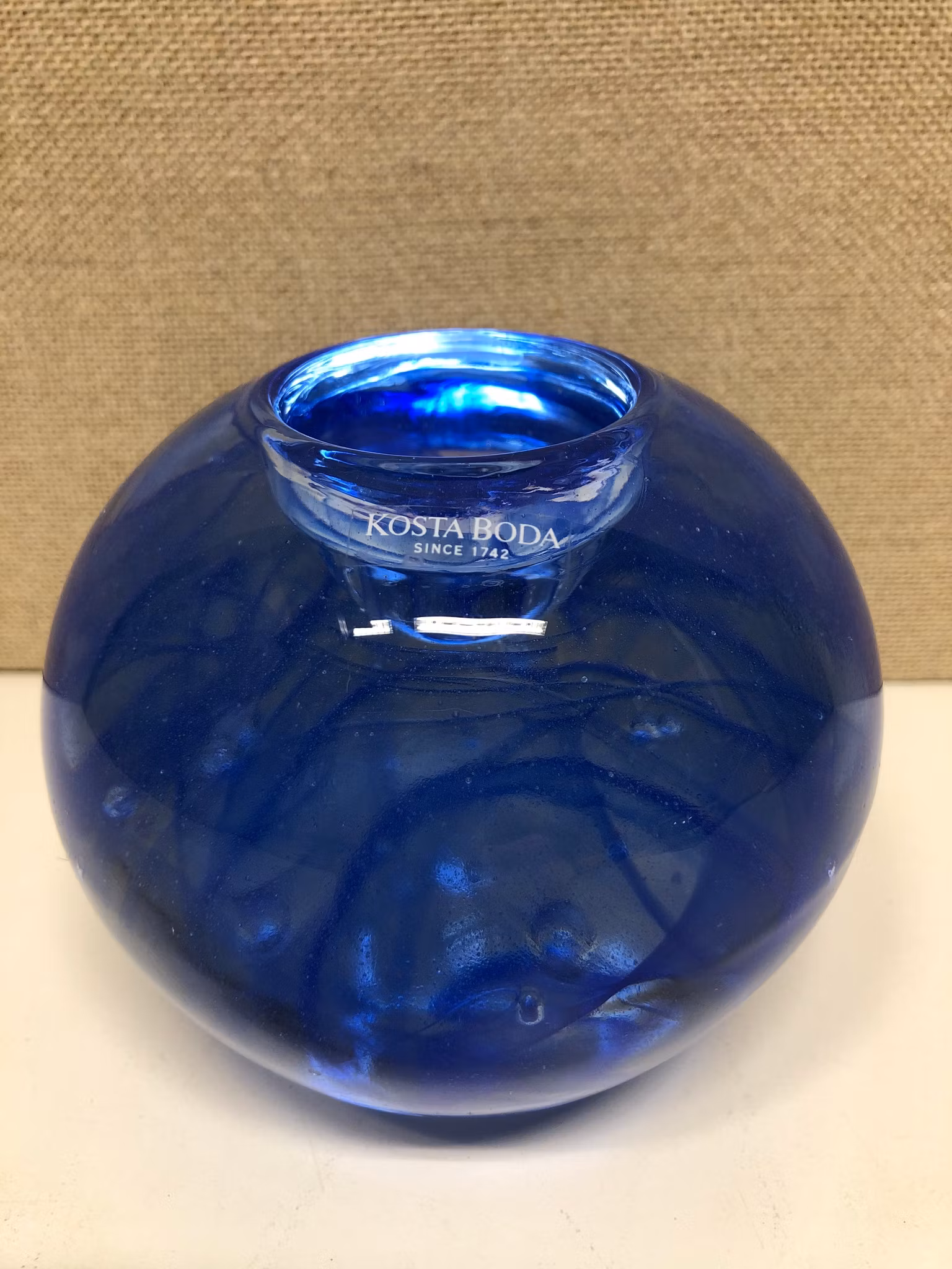 LJUSLYKTA, glas, "Blue Moon" Anna Ehrner, Kosta Boda.