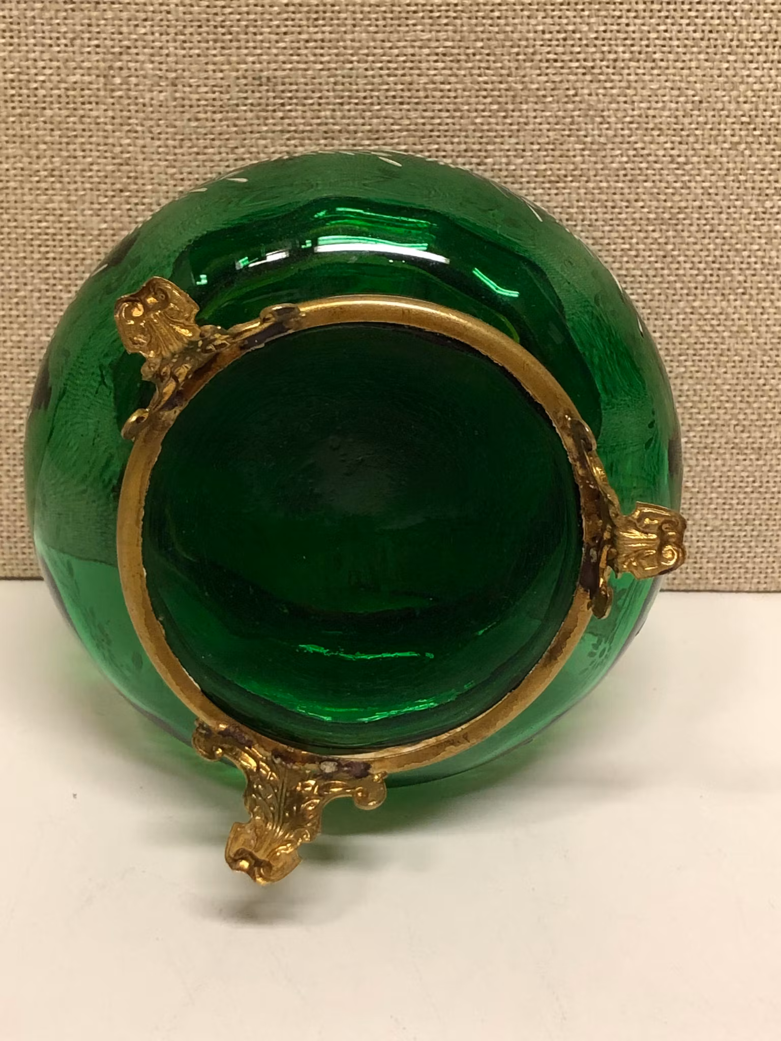 ASK, glas/mässing,  Mary Gregory stil, 1900-talets början.