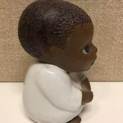 FIGURINE, stoneware, All the children of the world "South" Lisa Larson, Gustavsberg 1974- Present
