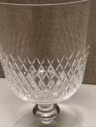 RÖDVINGLAS, "Diamant" Vicke Lindstrand, Kosta.