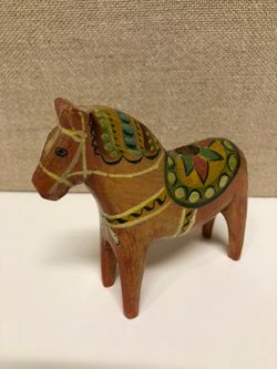DALAHÄST/LJUSSTAKE, trä, 1900-talets andra hälft.